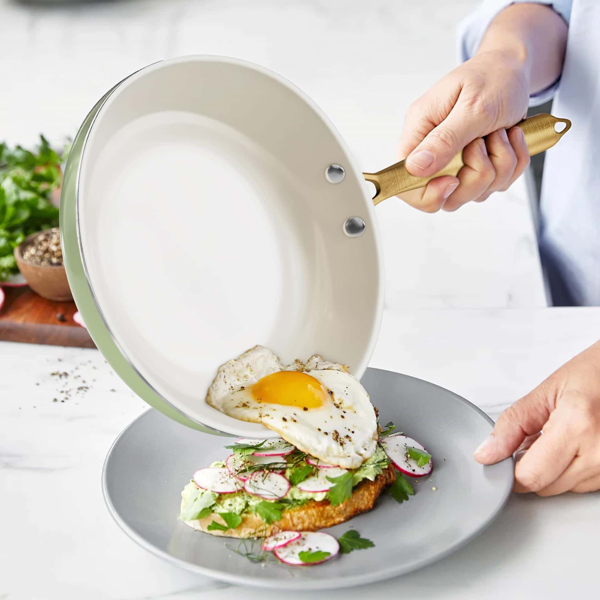 How to Choose the Right Cookware for Your Kitchen